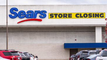 Dec 6, 2019 San Jose / CA / USA - Sears store having its store closing sale; several Sears stores are scheduled to close in the next months as result of the company's reorganization efforts