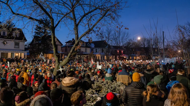 Large vigil for Renee Good in South Minneapolis.