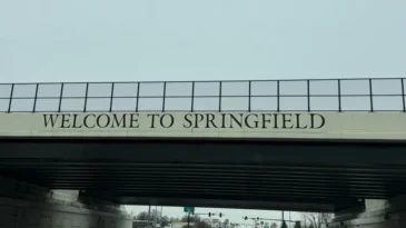 A sign welcoming people to Springfield, Ohio's 12th-largest community (photo by Cindy Corell)