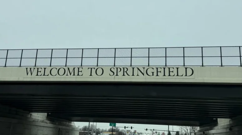 A sign welcoming people to Springfield, Ohio's 12th-largest community (photo by Cindy Corell)